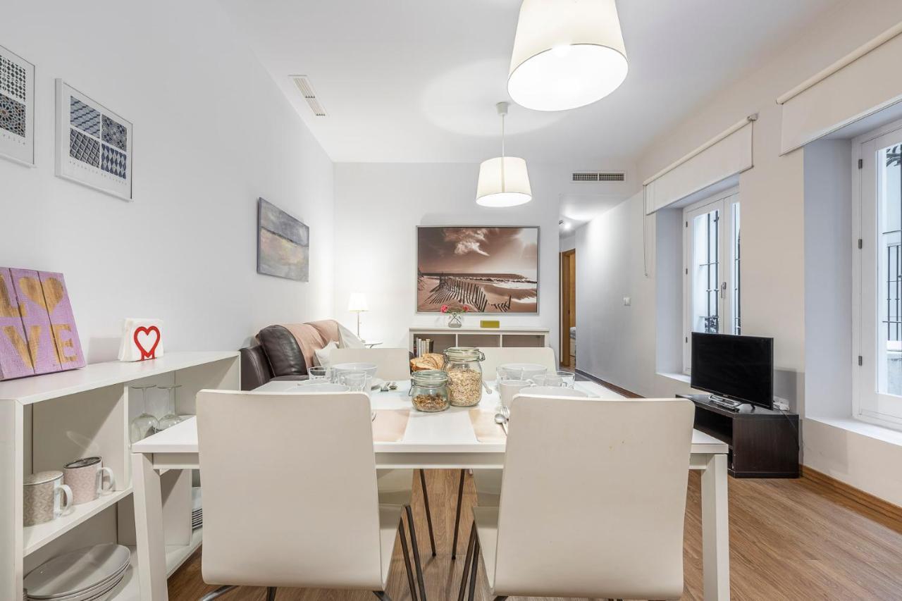 Escapada Y Vacaciones En El Barrio De La Vina-cadiz Apartment